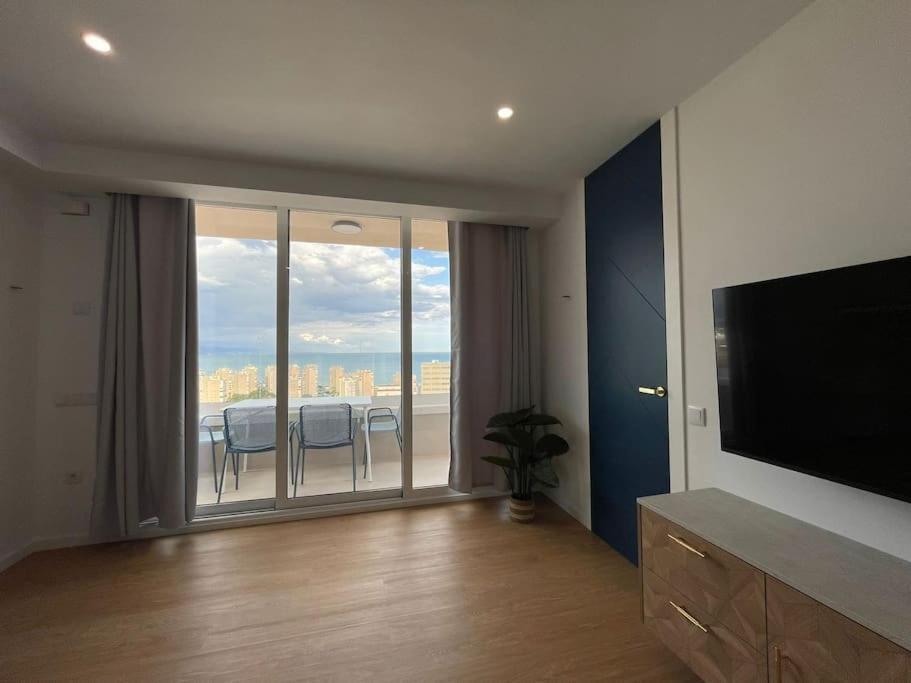 Glamour Suite Con Vistas Panoramicas Mar Y Montana Torremolinos Exterior photo